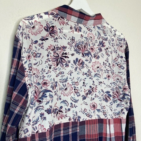 Caslon Floral Back Red and Blue Plaid Button Up Tunic Top S - Picture 10 of 11